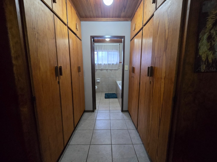 2 Bedroom Property for Sale in Pellissier Free State